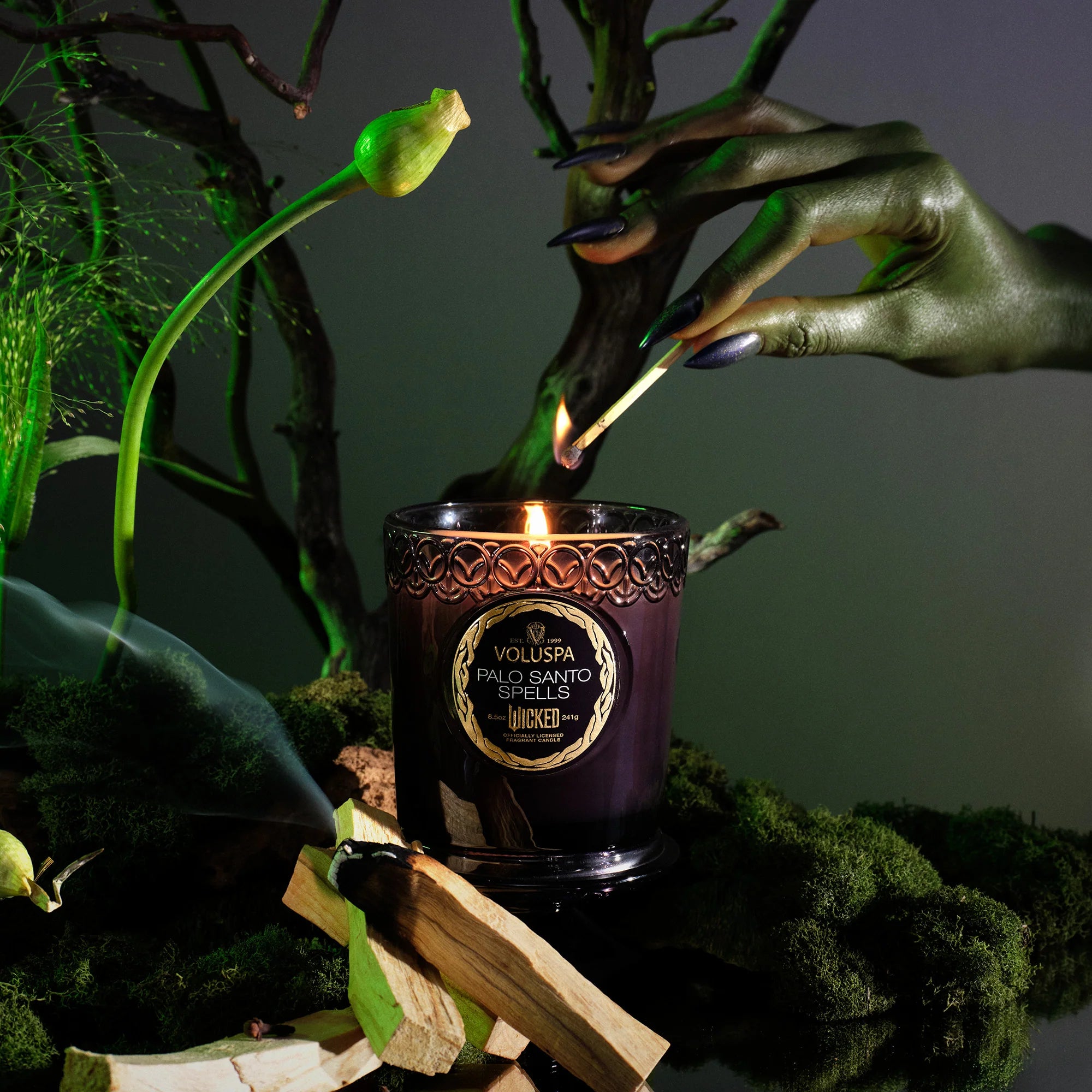 Palo Santo Spells Pedestal Candle | Wicked II | Voluspa