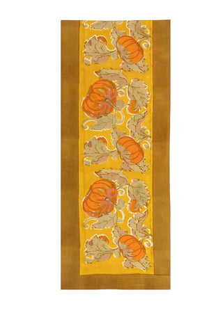Decorative table runner with autumn themed pumpkins and leaves on a plain white background. Couleur Nature. 