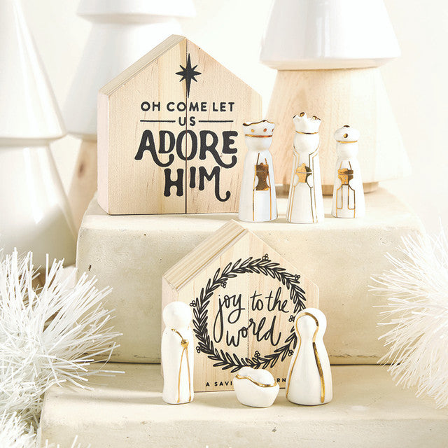 Holiday Ceramic Figurines in Pine Wood Gift Box