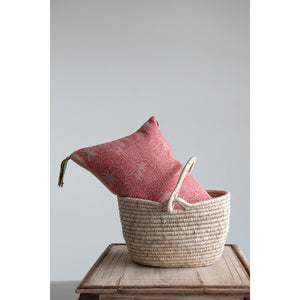 woven basket with handle